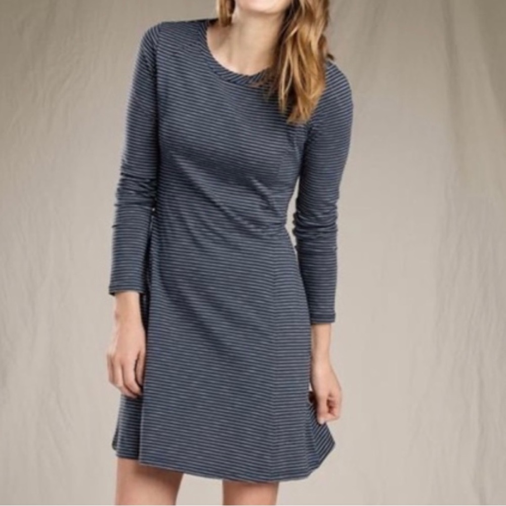 Toad&Co Navy & White Striped Long-Sleeved Dress - size small